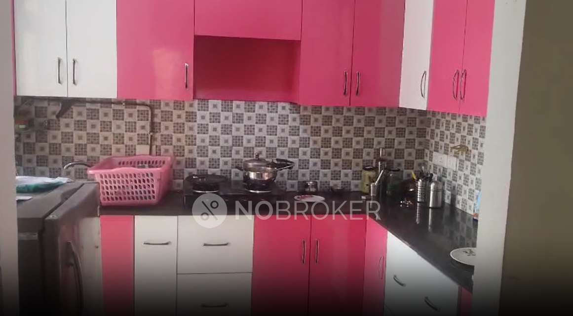 4 BHK Flat In Nirala Greenshier For Sale  In Sector 2,