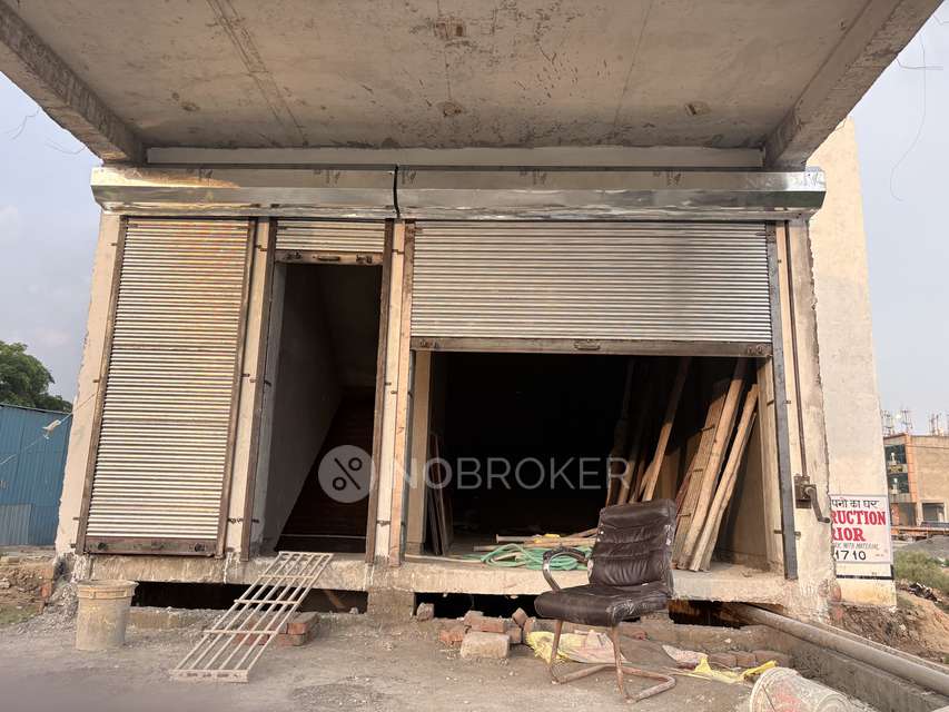 Showroom in Huda Market Sector 2, Faridabad for Rent 