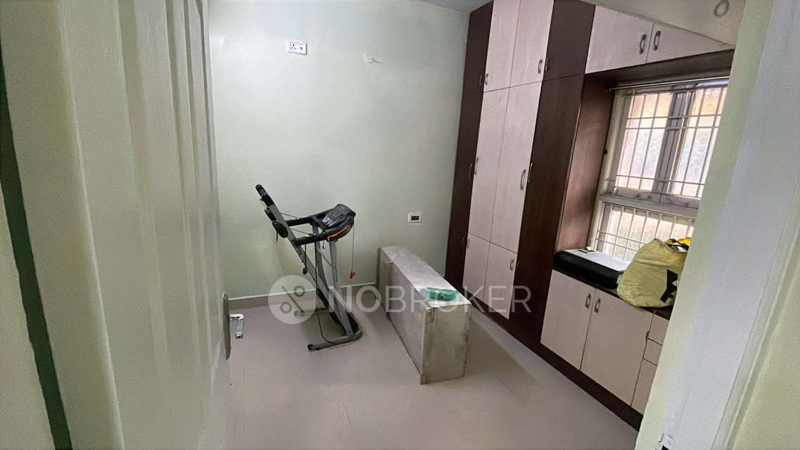 2 BHK Flat In Yoga For Sale  In Gkm Colony