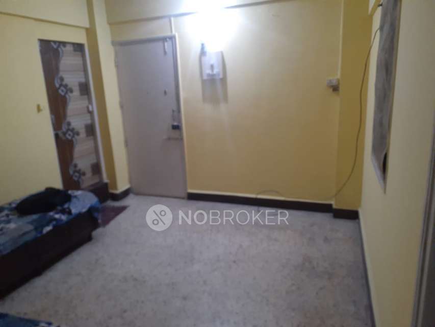 1 BHK Flat In Gokul Mathura Chs for Rent  In Mulund East