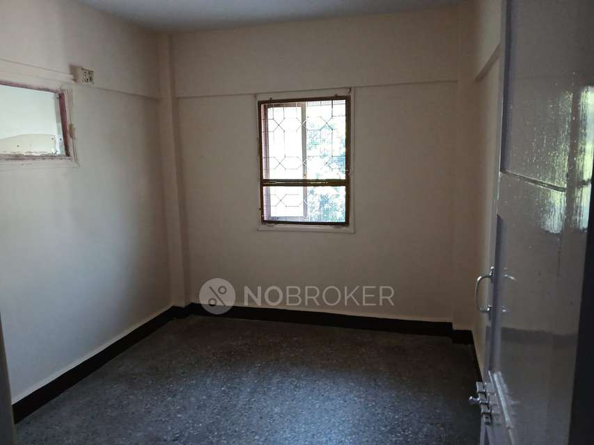 1 BHK Flat In Gokul Mathura Chs for Rent  In Mulund East