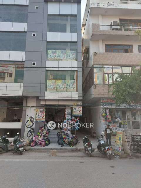 3 BHK Flat In Apartment for Rent  In Dwarka