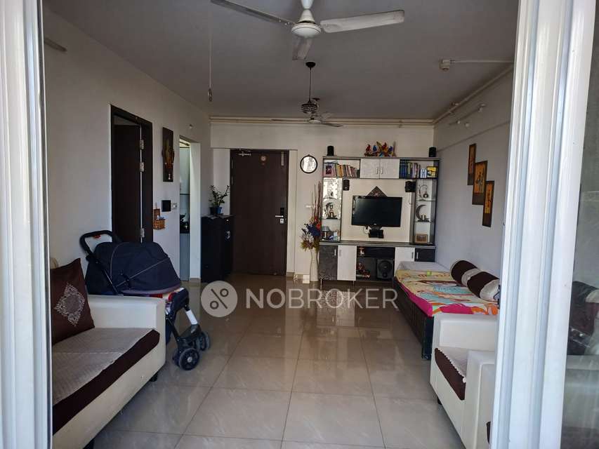 2 BHK Flat In Amanora Future Towers, Hadapsar for Rent  In Hadapsar