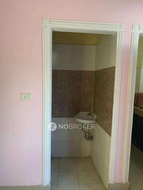 2 BHK Flat In Standalone Building  For Sale  In Ghitorni