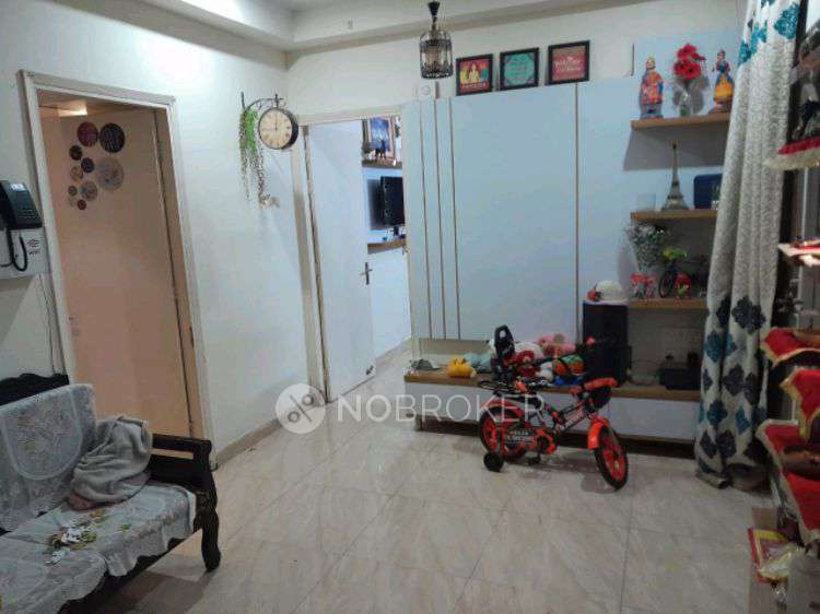2 BHK Flat In Gaur City 7th Avenue For Sale  In 3091, 7th Ave, Gaur City 1, Sector 4, Greater Noida, Ghaziabad, Uttar Pradesh 201009, India