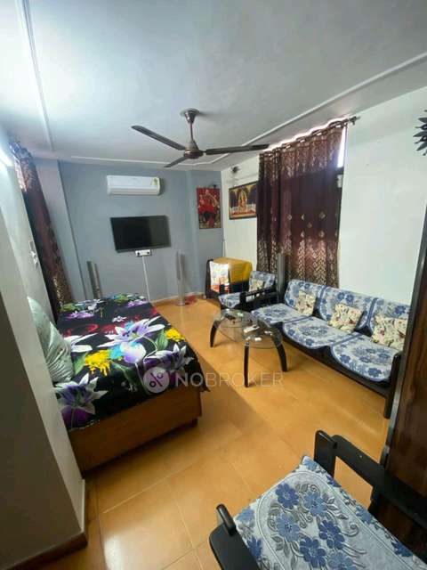 2 BHK Flat In Sodhi Apartment For Sale  In Mehrauli