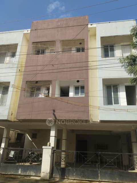 2 BHK Flat In Park Facing Apartment For Sale  In Pammal