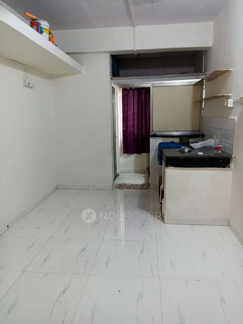 1 RK Flat In Sahakar Bhavan for Rent  In Parel