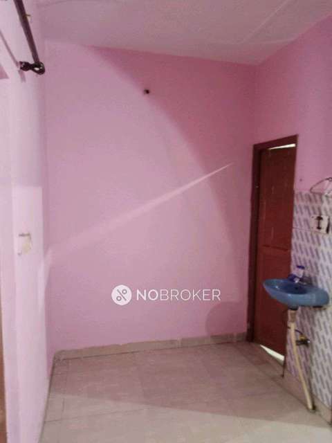2 BHK Flat For Sale  In Pandav Nagar