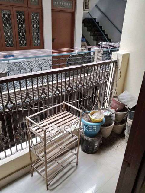 2 BHK Flat For Sale  In Pandav Nagar