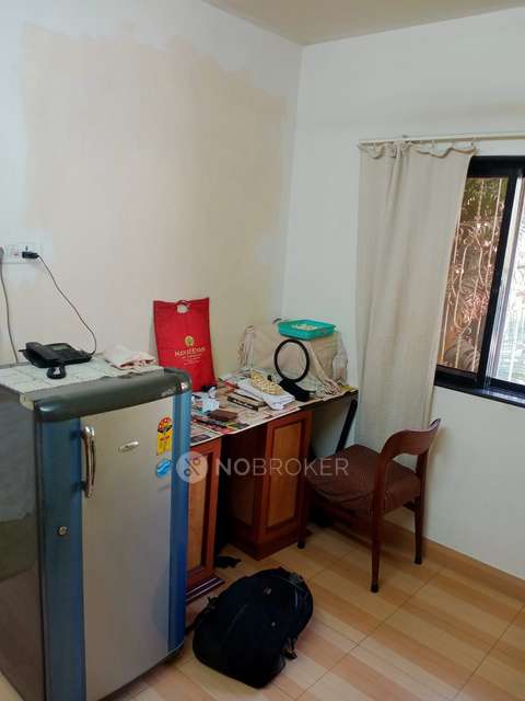 2 BHK Flat In Amusla Apartments For Sale  In Bandra West