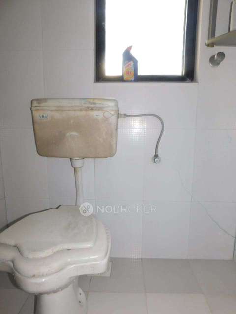 2 BHK Flat In Amusla Apartments For Sale  In Bandra West