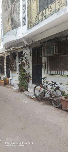 2 BHK Flat In Amusla Apartments For Sale  In Bandra West