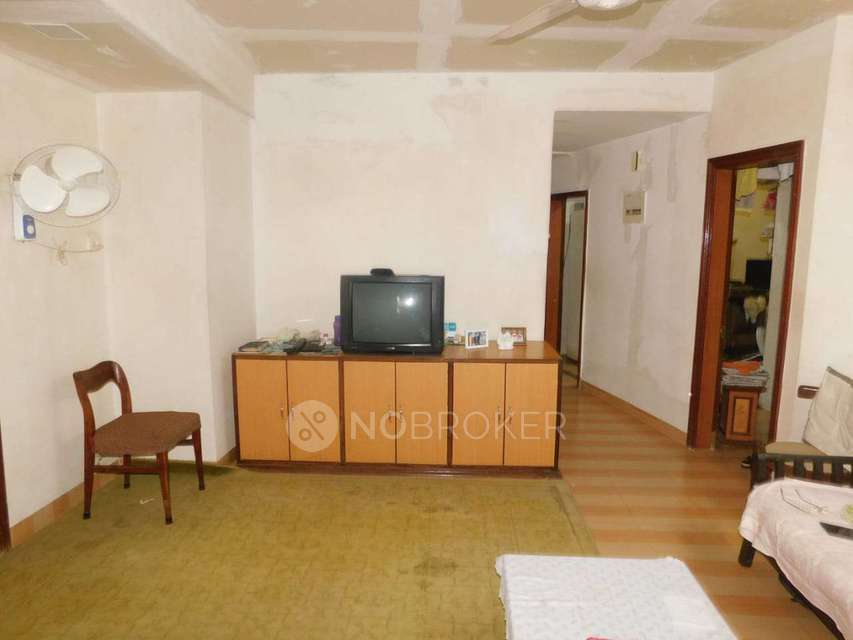 2 BHK Flat In Amusla Apartments For Sale  In Bandra West