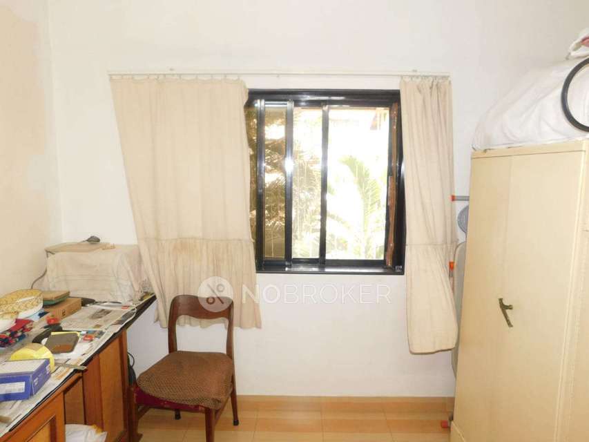 2 BHK Flat In Amusla Apartments For Sale  In Bandra West