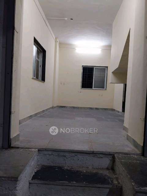 Godown/Warehouse in Hv2p+4h7, Janta Nagar, Yerwada Village, Yerawada, Pune, Maharashtra 411006, India, Pune for Rent 