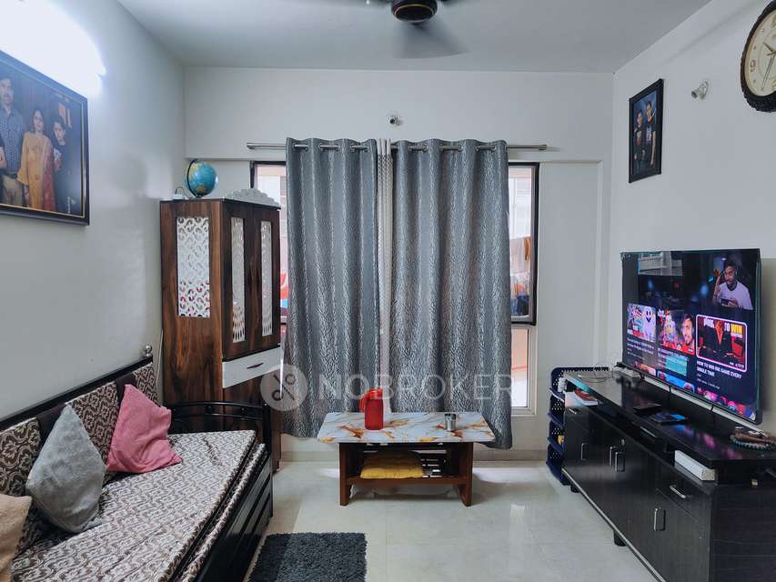 1 BHK Flat In Lodha Amara For Sale  In Thane