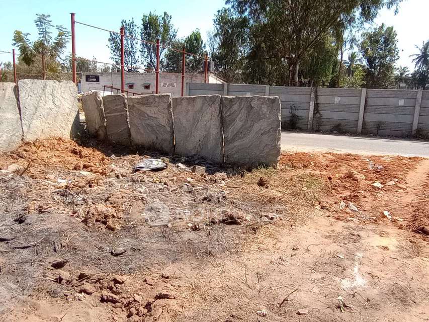 Plot For Sale  In Private In Maralakunte