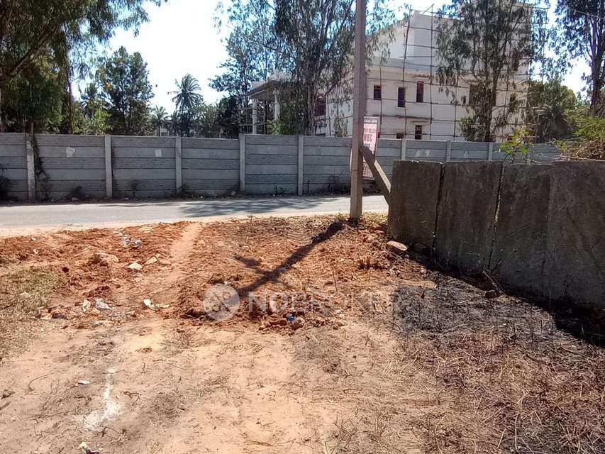 Plot For Sale  In Private In Maralakunte