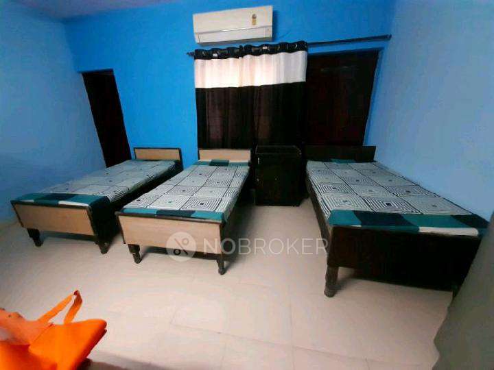 PG for Girls in  Sector 15