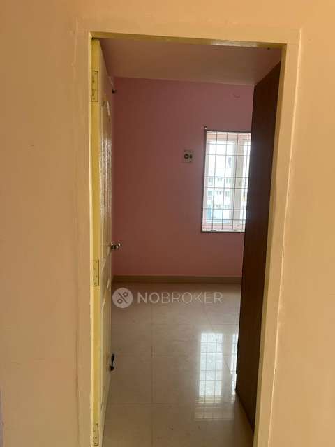 3 BHK Flat In Maple Garden Apartments For Sale  In Perumbakkam