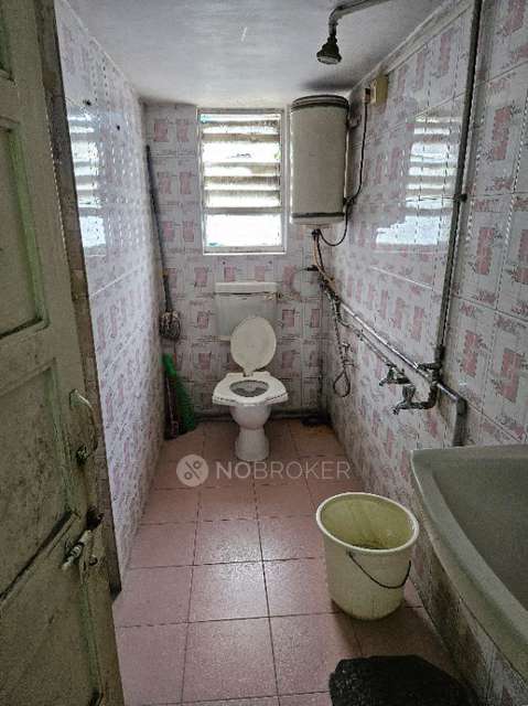 3 BHK Flat In Shantidham Building for Rent  In Bhawani Peth