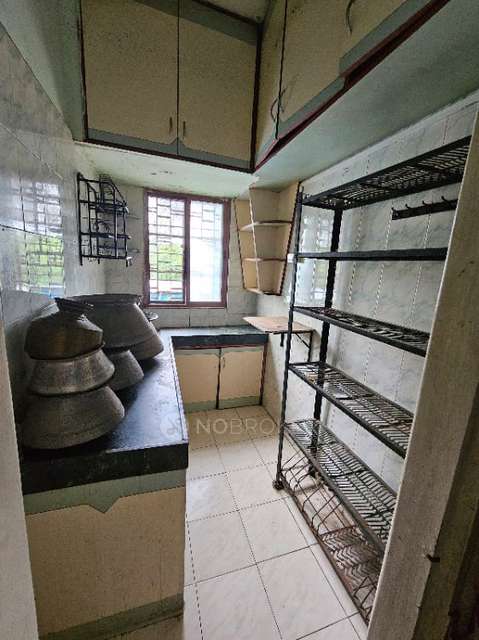 3 BHK Flat In Shantidham Building for Rent  In Bhawani Peth