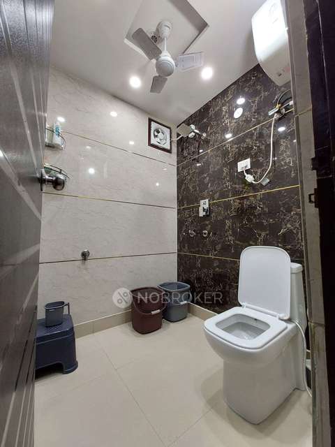 3 BHK Flat For Sale  In Uttam Nagar