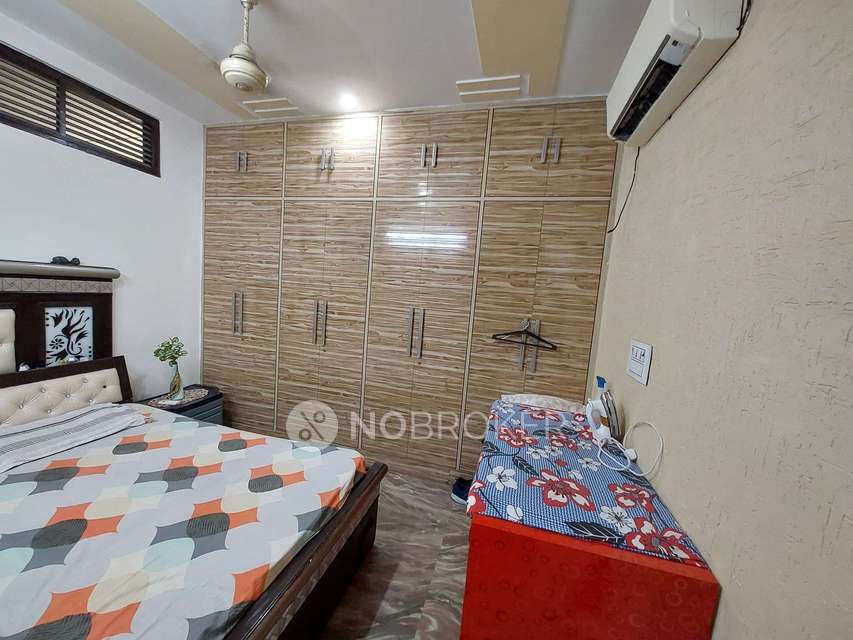 3 BHK Flat For Sale  In Uttam Nagar