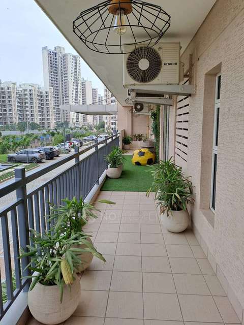 4 BHK Flat In Bestech Altura For Sale  In Sector 79
