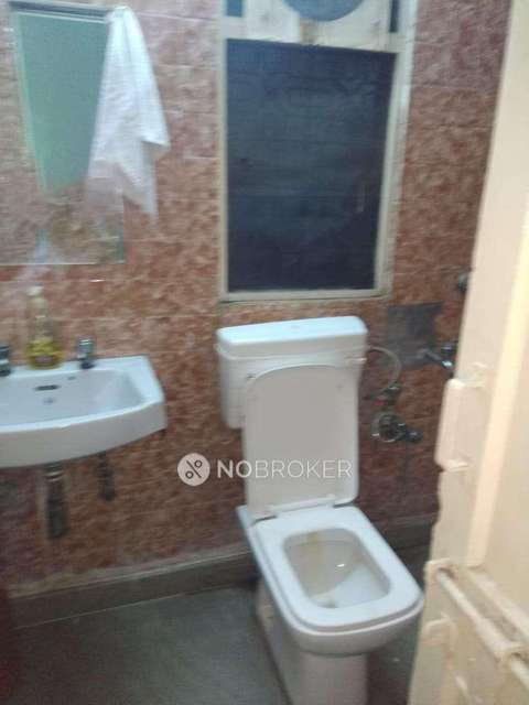 4 BHK Flat In Star Apartments For Sale  In Rohini