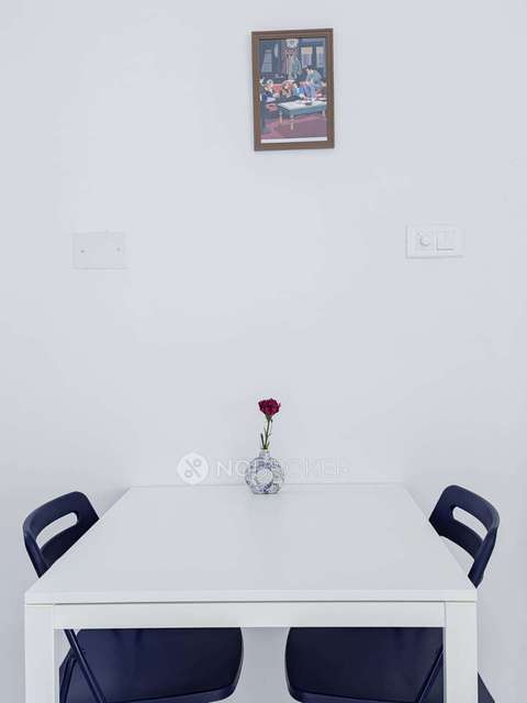 2 BHK Flat In Majestique Towers East Phase 2 for Rent  In Kharadi