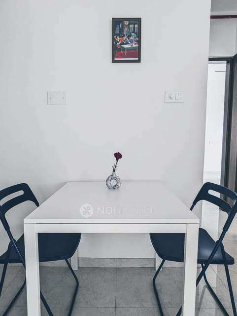 2 BHK Flat In Majestique Towers East Phase 2 for Rent  In Kharadi