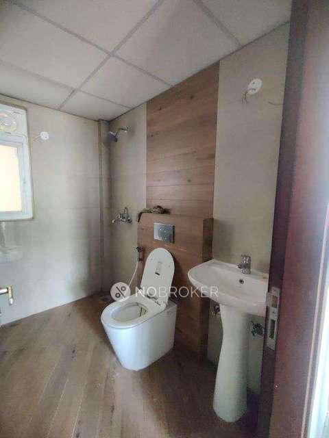 2 BHK Flat In Ace Parkway For Sale  In Sector 150