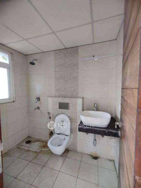 2 BHK Flat In Ace Parkway For Sale  In Sector 150