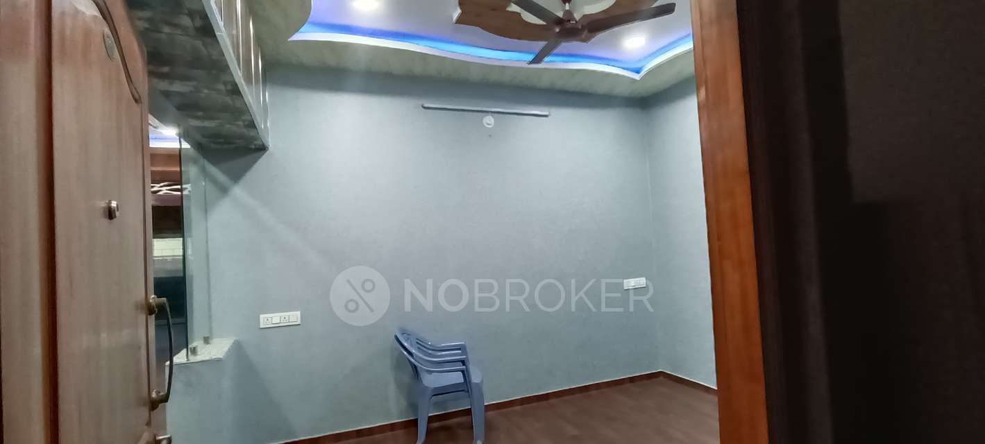 4 BHK Flat In Kohinoor Square For Sale  In Toli Chowki
