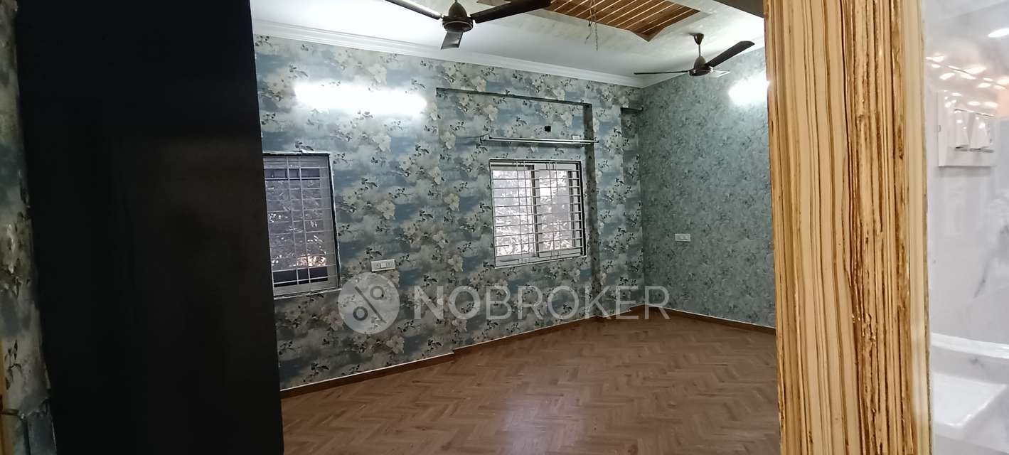 4 BHK Flat In Kohinoor Square For Sale  In Toli Chowki