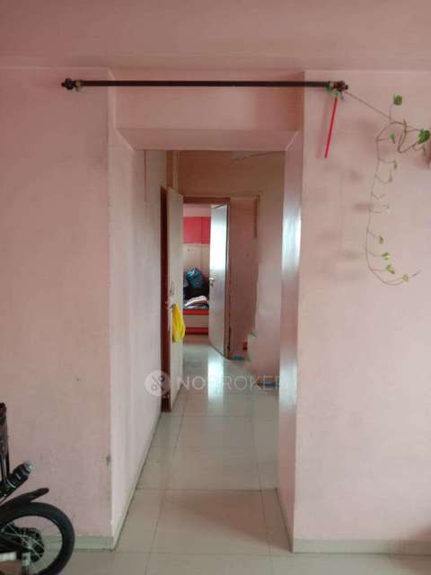 2 BHK Flat In Vitthal Rukmini Co-operative Housing Society For Sale  In Walhekarwadi