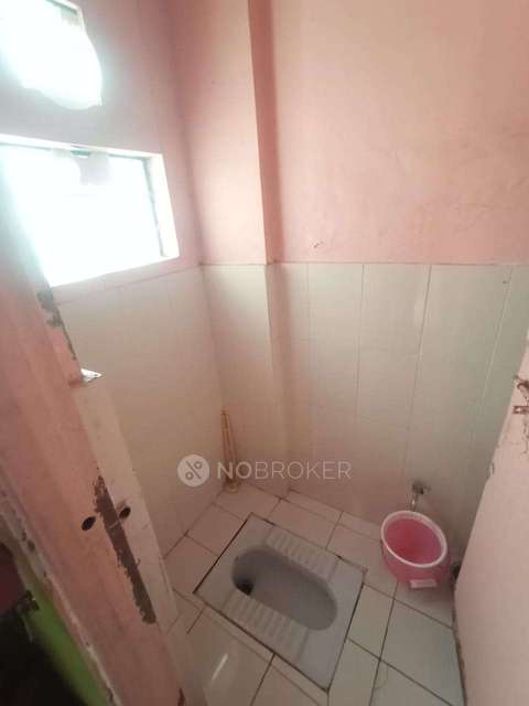 2 BHK Flat In Vitthal Rukmini Co-operative Housing Society For Sale  In Walhekarwadi