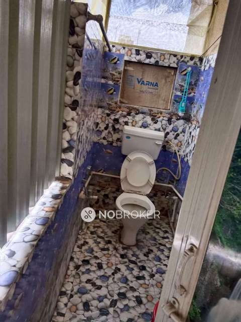 1 RK Flat In Dhoot Building For Sale  In Kasarwadi