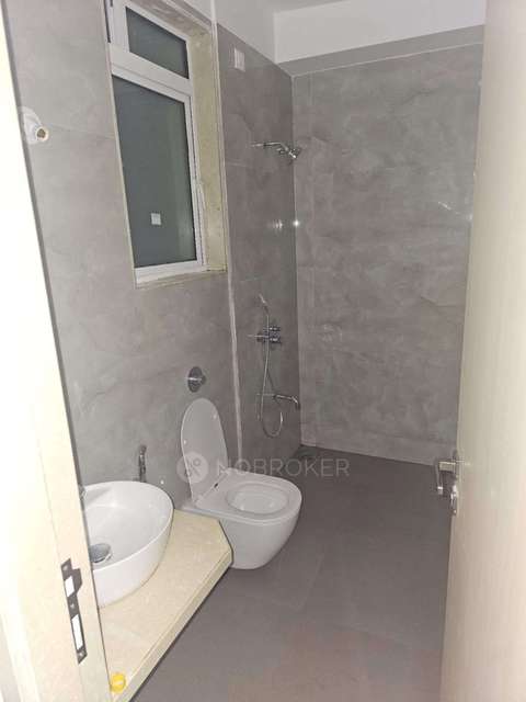 1 BHK Flat In Neelam Solstice For Sale  In Ghatkopar East