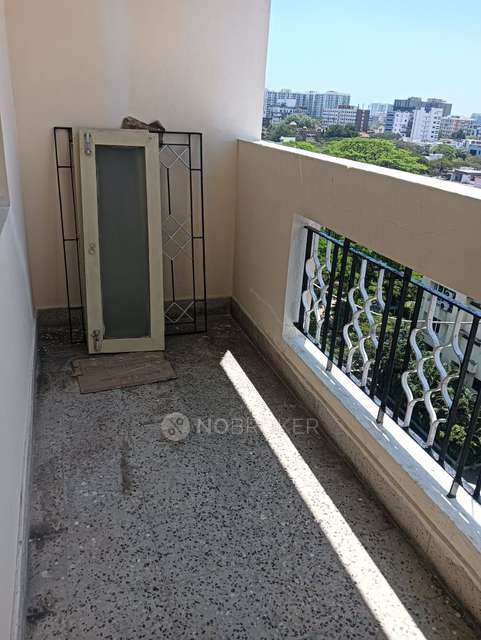 2 BHK Flat In Halls Towers For Sale  In Egmore