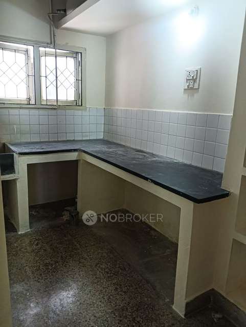 2 BHK Flat In Halls Towers For Sale  In Egmore