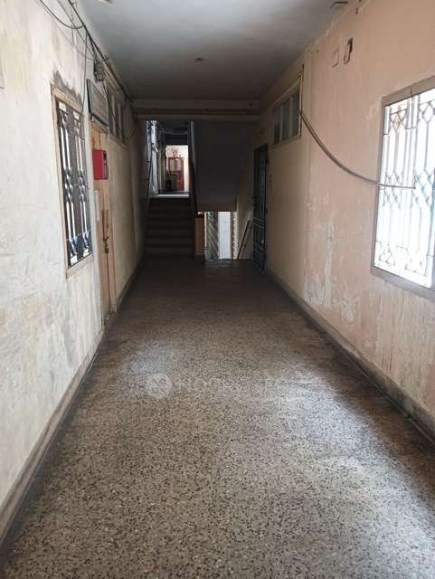 2 BHK Flat In Halls Towers For Sale  In Egmore