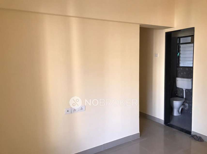 2 BHK Flat In Hubtown Greenwoods For Sale  In Thane West