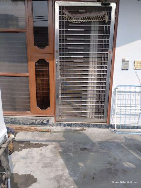 4 BHK Flat For Sale  In 106, Rakesh Marg, Nasirpur, Nehru Nagar Iii, Nehru Nagar, Ghaziabad, Uttar Pradesh 201001, India