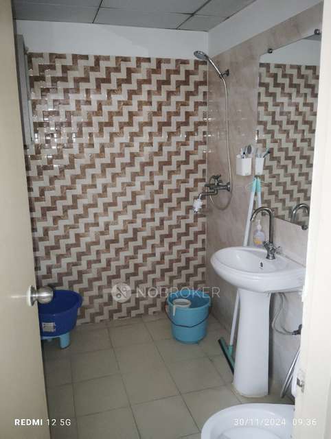 2 BHK Flat In Gaur City 2, Noida Extention For Sale  In Noida Extention