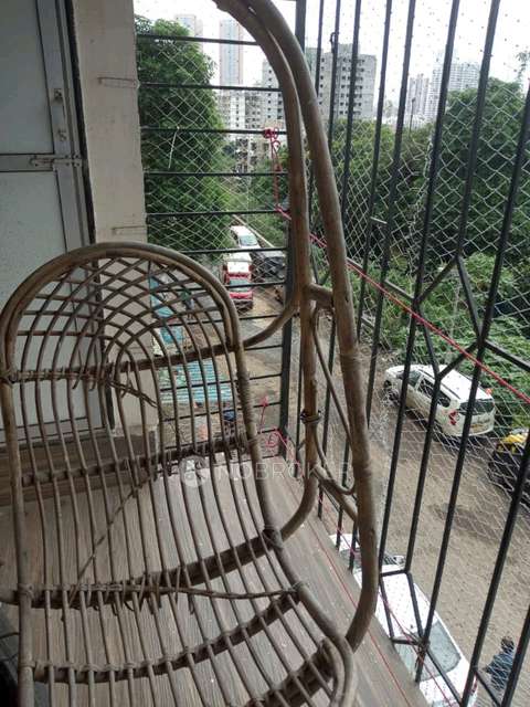 2 BHK Flat In Mantri Park For Sale  In Goregaon