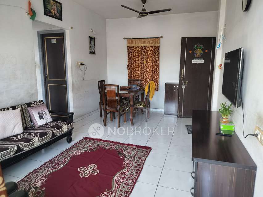 2 BHK Flat In Shravandhara Cooperative Housing Society For Sale  In Hadapsar