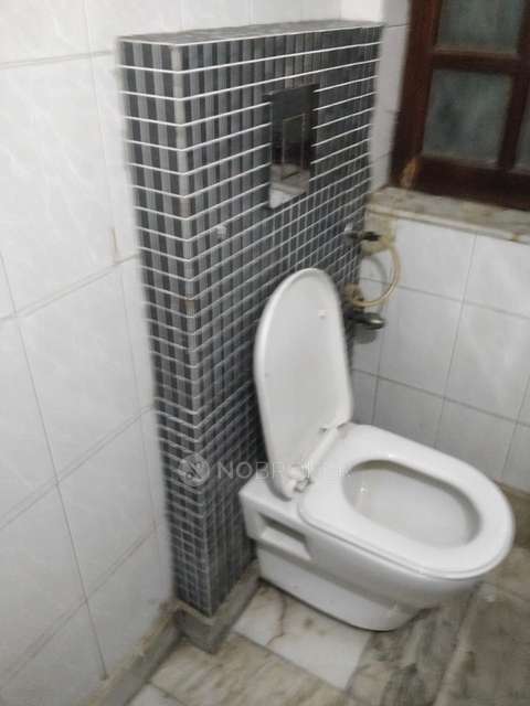 PG for Girls in Shalimar Bagh